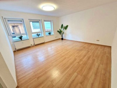 Schöne und barrierefreie 2 Zimmer Wohnung in Karben inkl. Einbauküche und KFZ Stellplatz