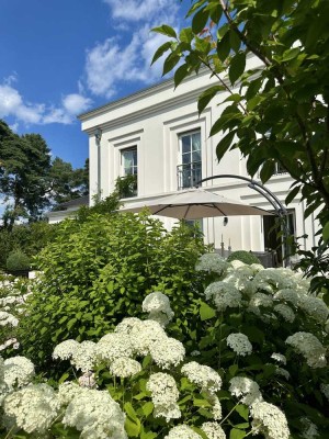 Exklusive Villa im Villenpark Groß Glienicke – Wohnen auf höchstem Niveau