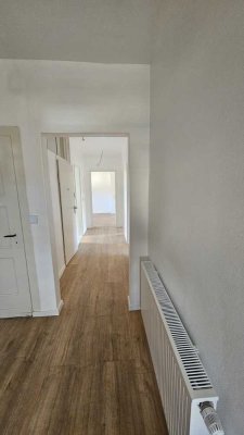 Schöne 4-Zimmer-Wohnung in DO-Hombruch - geeignet für 3er WG auch.