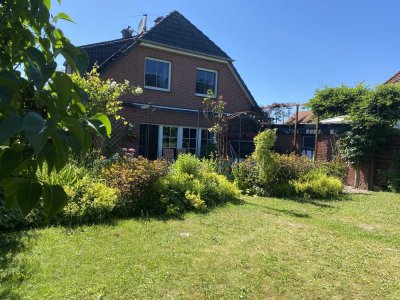Attraktives,familienfreundliches Einfamilienhaus mit schönem Garten in ruhiger Lage - Provisionsfrei