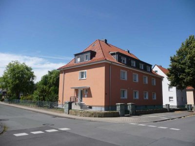 Schöne Erdgeschosswohnung mit Balkon und Gartenanteil zu vermieten