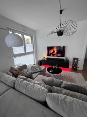 Moderne Wohnung direkt am Zollhafen- Rheinblick