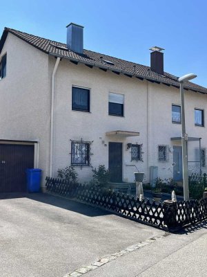 Gepflegtes 7-Zimmer-Haus mit EBK in Pocking
