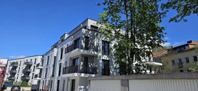 Top! Erstbezug! 1-Zi.-Whg. barrierefrei mit Balkon, KfW 40 NH, 10 Min. zur S-Bahn! Ab sofort!