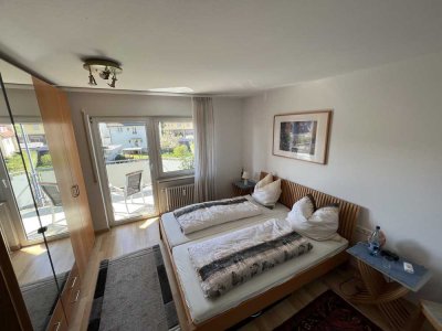 Möbilierte, gepflegte 2-Zimmer-Wohnung mit Balkon und EBK in Filderstadt
