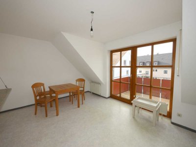 Großzügige 2,5 ZKB mit Balkon u. TG-Stellplatz