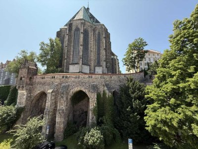 Super gemütliche 2-Raum-Dachgeschosswohnung, mit Blick auf Peterskirche und Neiße!