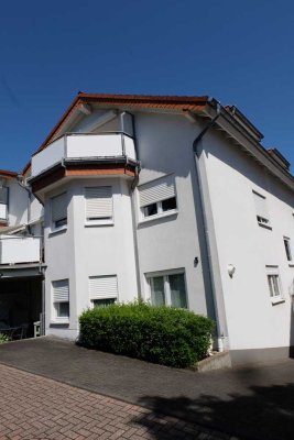 Wohlfühloase mit Stil – 2-Zimmer-Terrassenwohnung in Top-Zustand