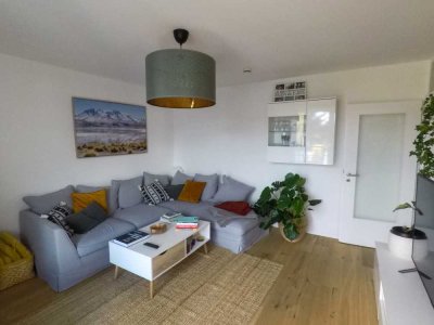 Helle 2-Zimmer-Einliegerwohnung im 1. OG in Stadtbergen