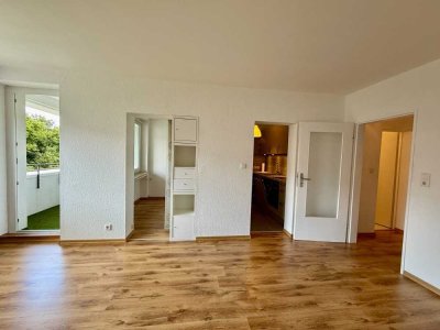 Strandnahes Wohnen in Cuxhaven-Döse – Charmante 1,5-Zimmer-Wohnung mit Loggia und moderner Küche