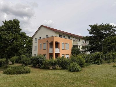 3-Raum-Wunder mit Dachterrasse, TG-Stellplatz und Außenstellplatz in Leipzig-Holzhausen