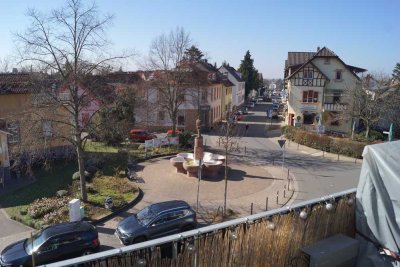 Hochwertige DG-Wohnung mit EBK und Balkon in zentraler Lage von Jugenheim - von privat