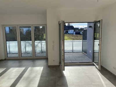 Helle 3-Zi-Penthousewohnung mit Einbauküche