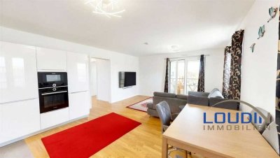 Viel Platz zum Wohlfühlen – Möblierte 4-Zimmer-Wohnung mit Balkon.
