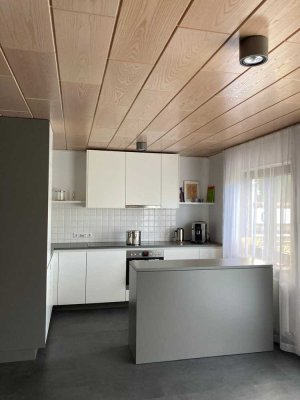 Freundliche 3-Zimmer-Maisonette-Wohnung mit Balkon in Gross Rohrheim
