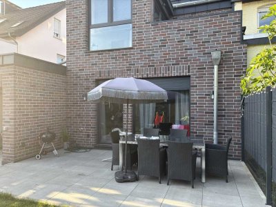 Ansprechende 6-Zimmer-Doppelhaushälfte mit gehobener Innenausstattung in Mönchengladbach Lürrip