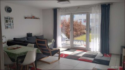 Neuwertige, energieeffiziente, moderne und helle 3-Zi-Gartenwohnung mit Südterrasse