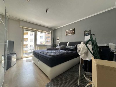 Lichtdurchflutete, TL Bad + Wanne, Balkon, Zentral gelegen