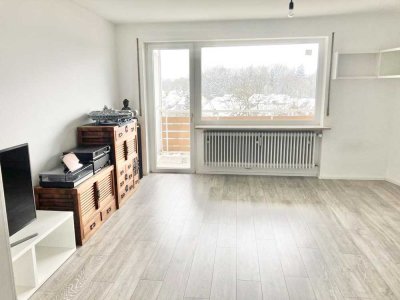 2-Zi.-Whg. im 3.OG mit Ostbalkon und herrlichem Weit- und Bergblick, zentral in Freilassing.