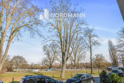 Erstbezug nach Sanierung: Hochparterre-Wohnung mit Deichblick in Bremen-Woltmershausen
