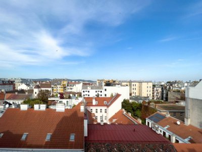 Mitgestalten statt Kompromisse: Sanierte Dachgeschosswohnung in Top-Lage