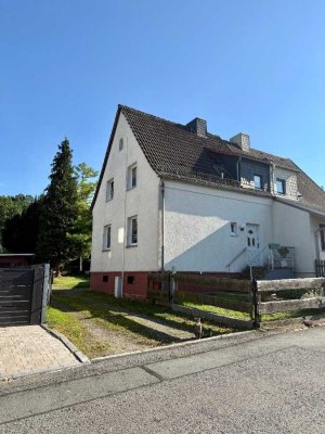 hübsche Doppelhaushälfte in Chemnitz-Glösa zu verkaufen.