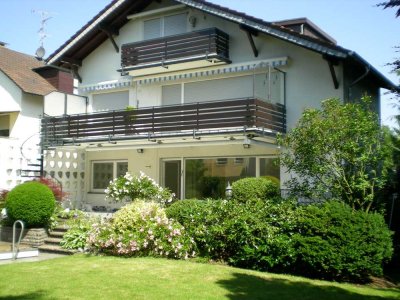PRIVAT: schöne helle 4 Zimmer-Wohnung im Erdgeschoss, 63073 Offenbach-Bieber, Bremerstr. 34