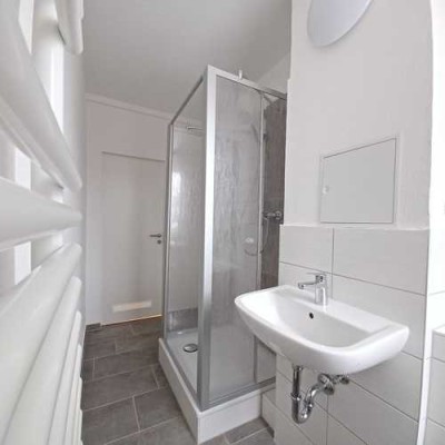 Starter-Wohnung mit Dusche