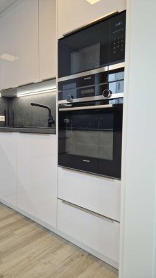 Ansprechende und modernisierte 3-Zimmer-Wohnung mit geh. Innenausstattung mit EBK