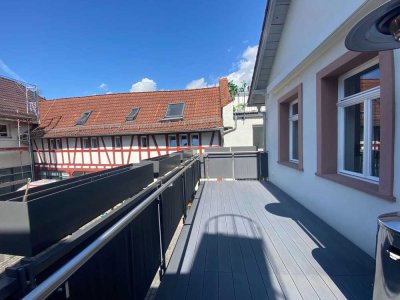 ++ TRAUMHAFTE MAISONETTE-WG. MIT ALTBAUFLAIR & BLICK IN DEN PARK ++