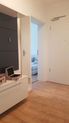 Neu, sanierte 68 m² mit Balkon