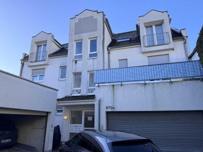 2-Zi Wohnung in Wiesbaden / Dotzheim /Bad/ Terrasse /Einbauküche/Garage