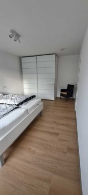 984.0 € - 82.0 m² - 3 Zi.