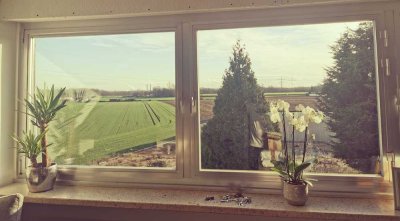 Stilvolle 3-Zimmer-Dachgeschosswohnung mit neuer Einbauküche in Frechen!