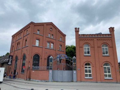 Erstbezug nach Renovierung/ Maisonette Wohnung in alter Brauerei in Mönchengladbach