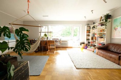 Zukunftsinvestition: 4-Zimmer-Wohnung an den Poller Rheinwiesen!