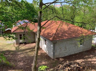 Winkelbungalow im Fertigstellungsprozess in Pirmasens
