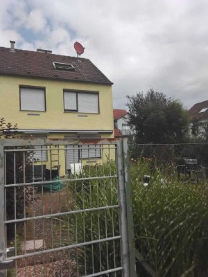 Gelegenheit für ein Reihenendhaus in bevorzugter Lage in Fürth Stadeln!