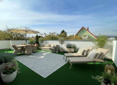 Hafnerstrasse - 4-Zimmer-Wohnung mit gemütlicher Loggia, schöner Terrasse & 2 Stellplätzen !