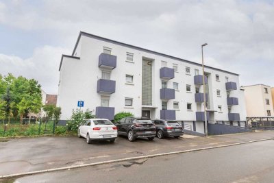 Frei ab November: 4.5 Zimmern, zwei Balkonen und Garage in Bernhausen