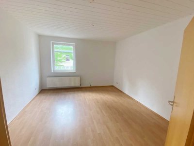 Gemütliche und renovierte Wohnung in Herne-Baukau mit Garten