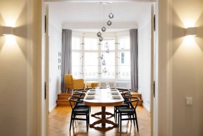 Exklusiv sanierte Altbau Wohnung in Bestlage