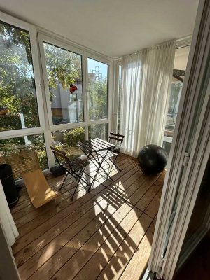 Praktisch aufgeteilte, schöne 3,5-Zimmerwohnung mit Wintergarten