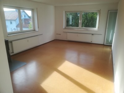 helle frisch renovierte 105m² Wohnung