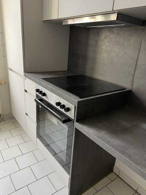 Modernisierte 3-Zimmer-Wohnung mit Einbauküche in Chemnitz