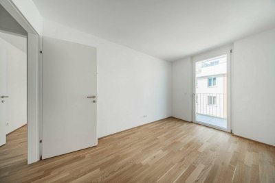 SOFORT EINZIEHEN >> charmante 3-Zimmer Wohnung mit bodentiefen Fenstern und 2 Balkone >> Top Anbindung