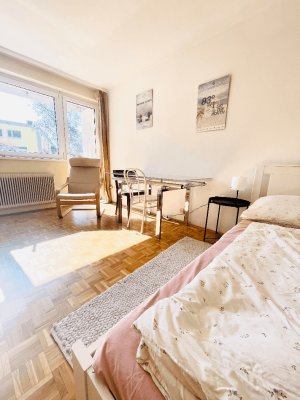 Barrierefreies Studio mit Balkon in Salzburg (auch zur Zwischenmiete)