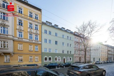Stilvolle 2-Zimmer-Altbauwohnung in begehrter Lage