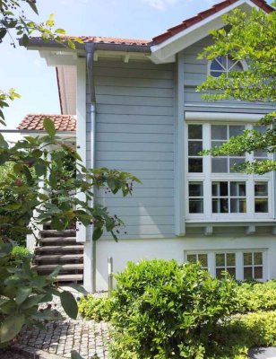 Schöne kleine Wohnung (möbliert)