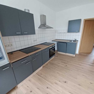 Helle 2-Raumwohnung am Stadtrand von Zwickau mit EBK